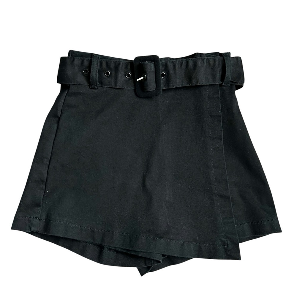 Altar’d State little black belted shorts with side zipper size medium juniors